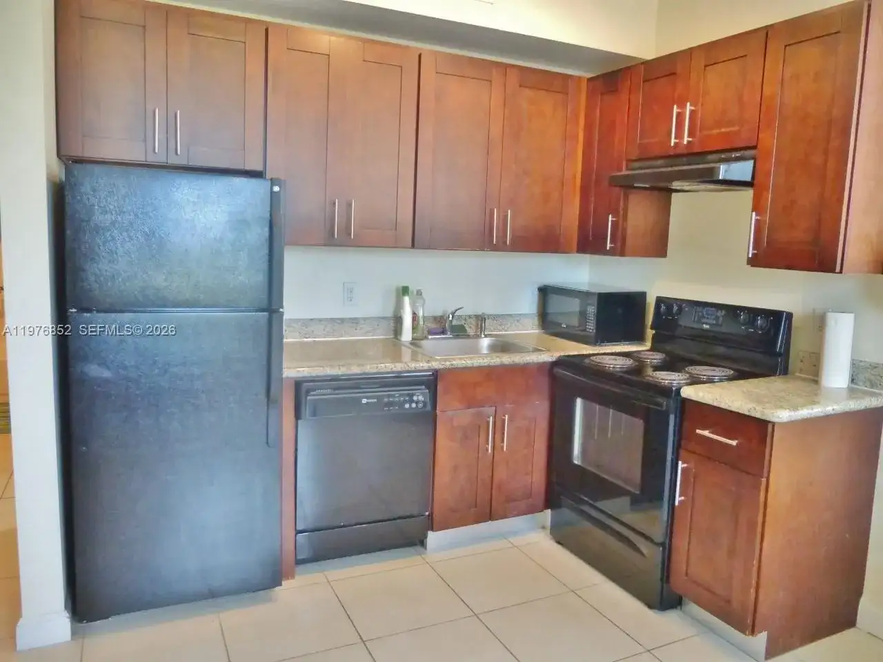 843 SW 13th AV # 201, Miami FL 33135 photo 2