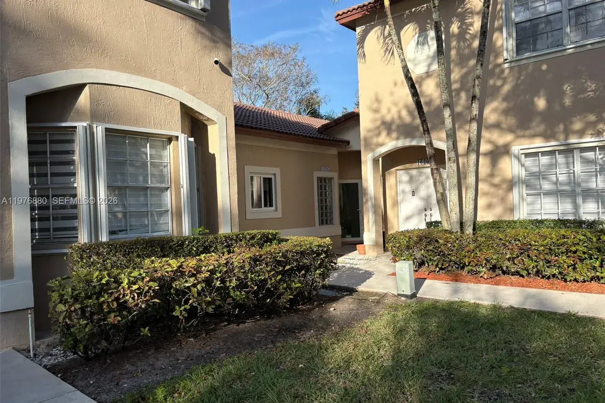 16205 Emerald Cove RD # 16205, Weston FL 33331
