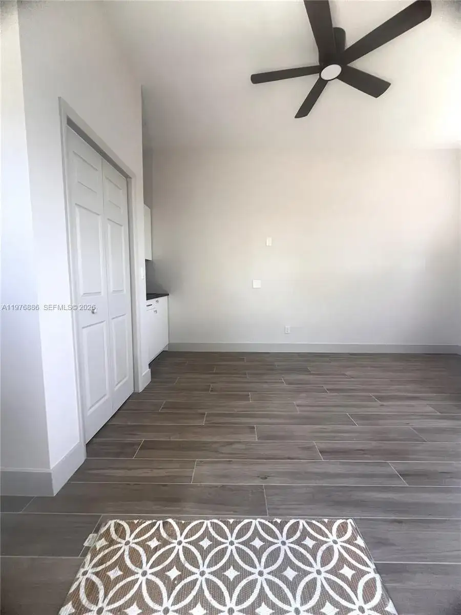 7760 SW 20th St # 1, Miami FL 33155 photo 2