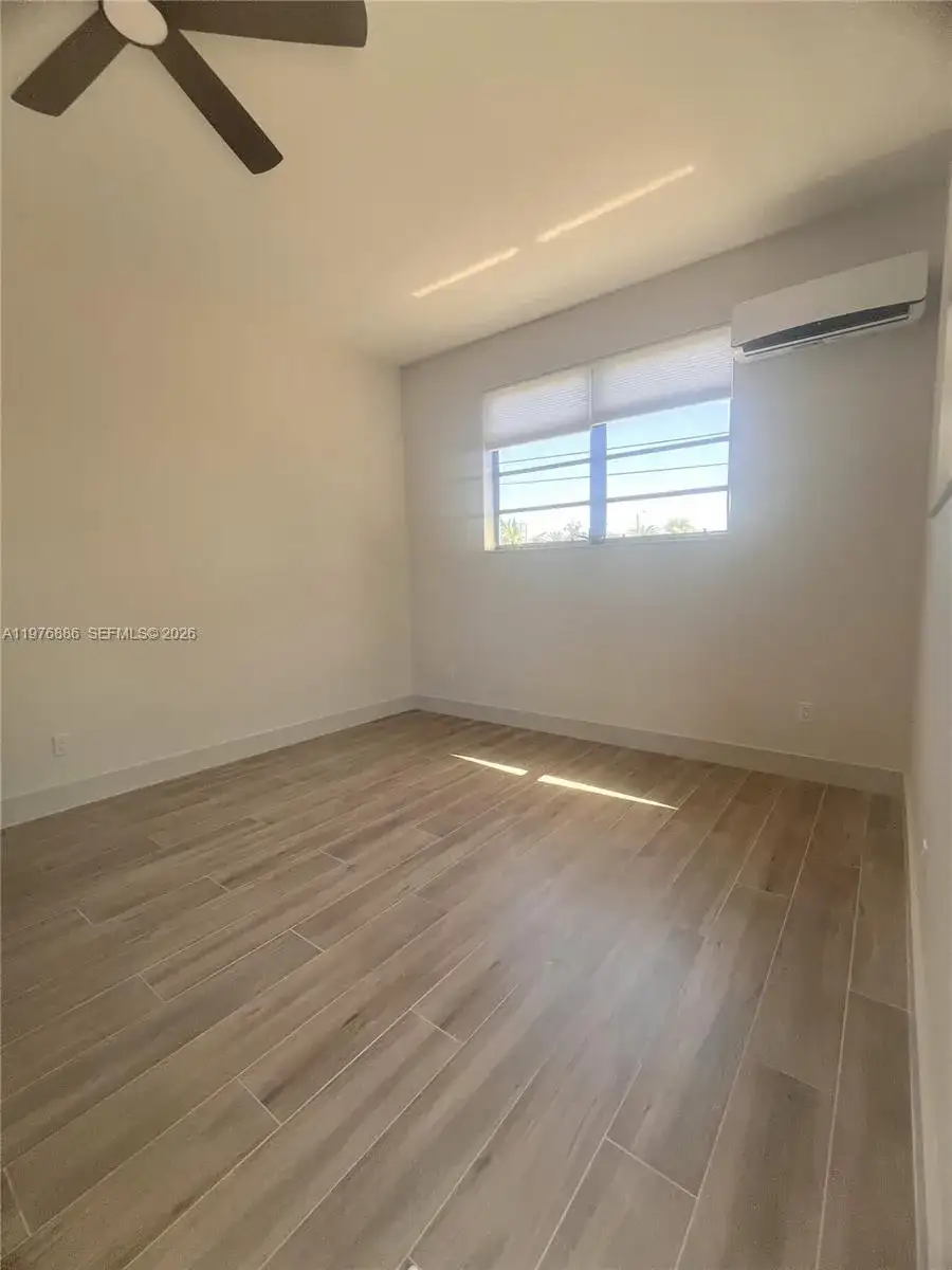 7760 SW 20th St # 1, Miami FL 33155 photo 3