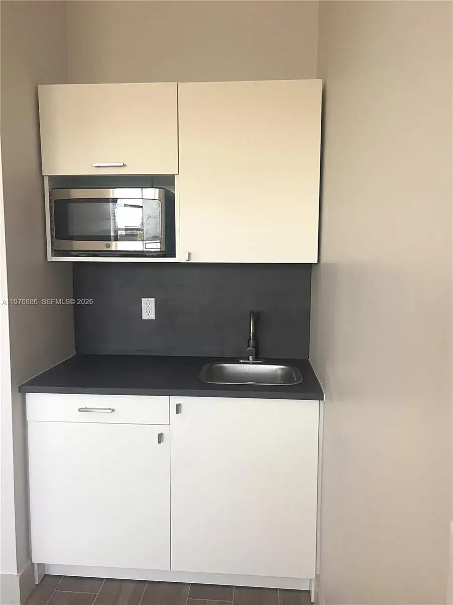 7760 SW 20th St # 1, Miami FL 33155 photo 5