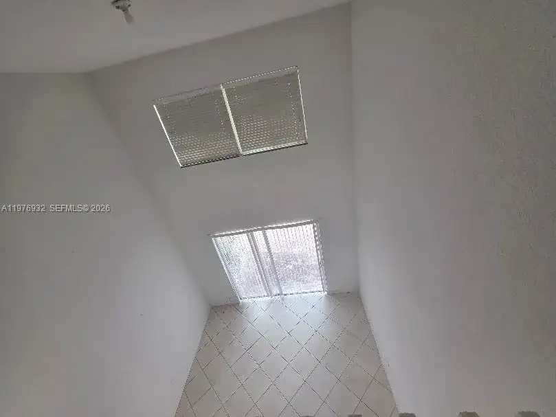 11525 NW 71st St, Doral FL 33178 photo 3