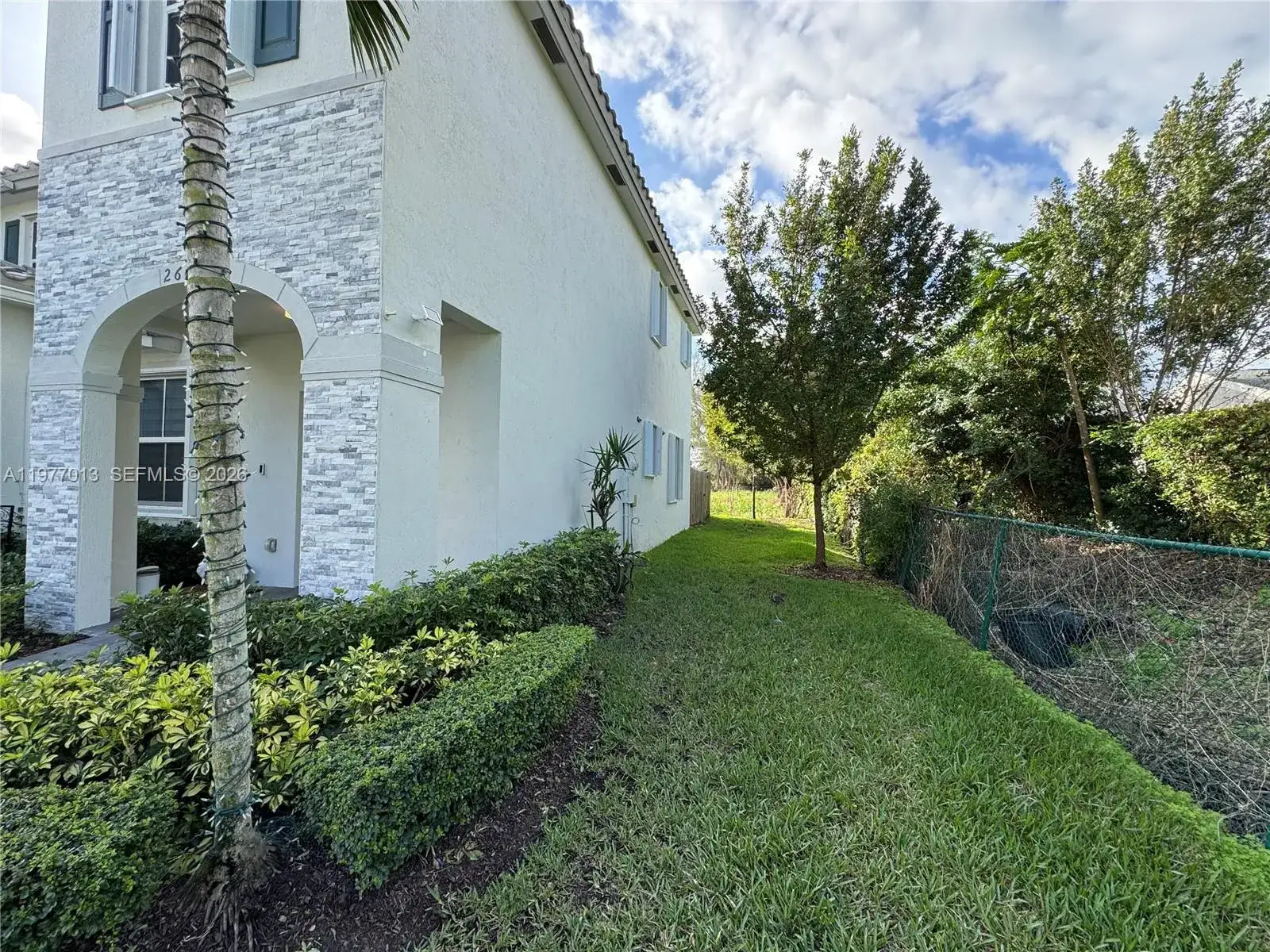 2604 SE 19th St, Homestead FL 33035 photo 3
