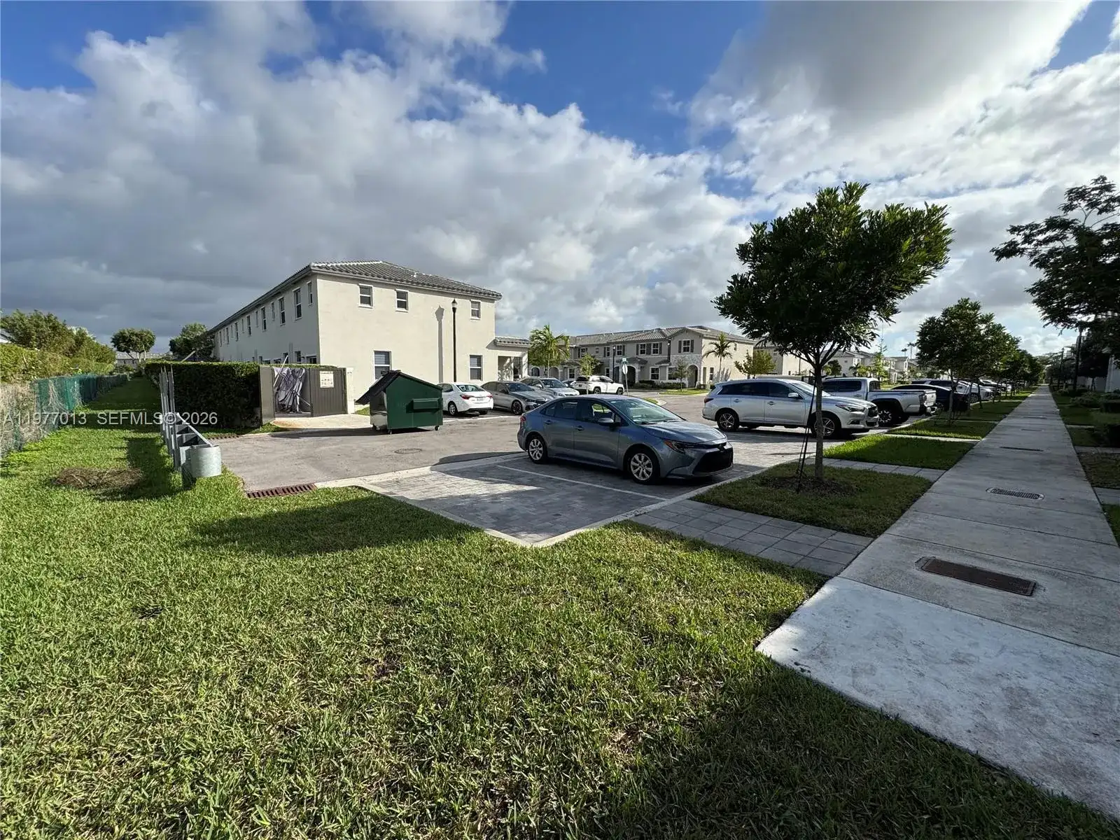 2604 SE 19th St, Homestead FL 33035 photo 4