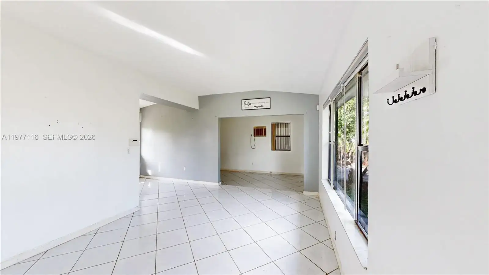 1610 NW 9th Ct, Homestead FL 33030 photo 5