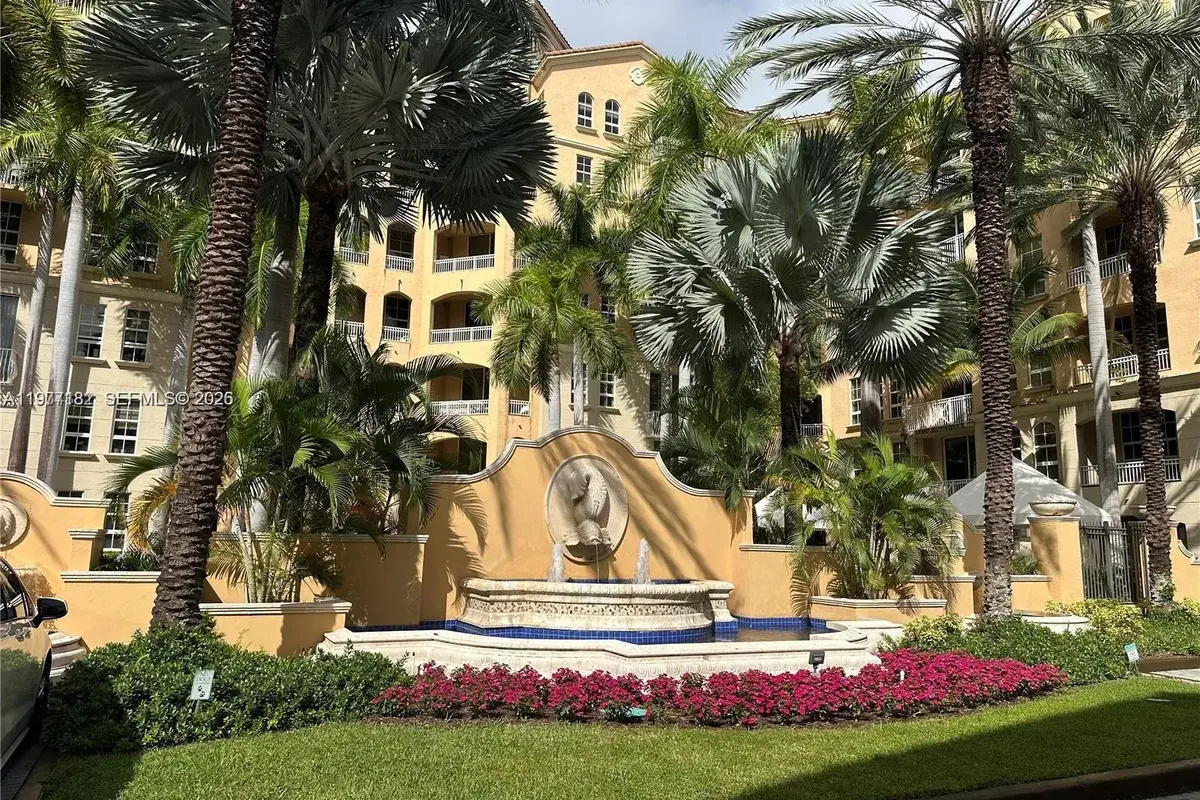 3001 NE 185th St # 222, Aventura FL 33180