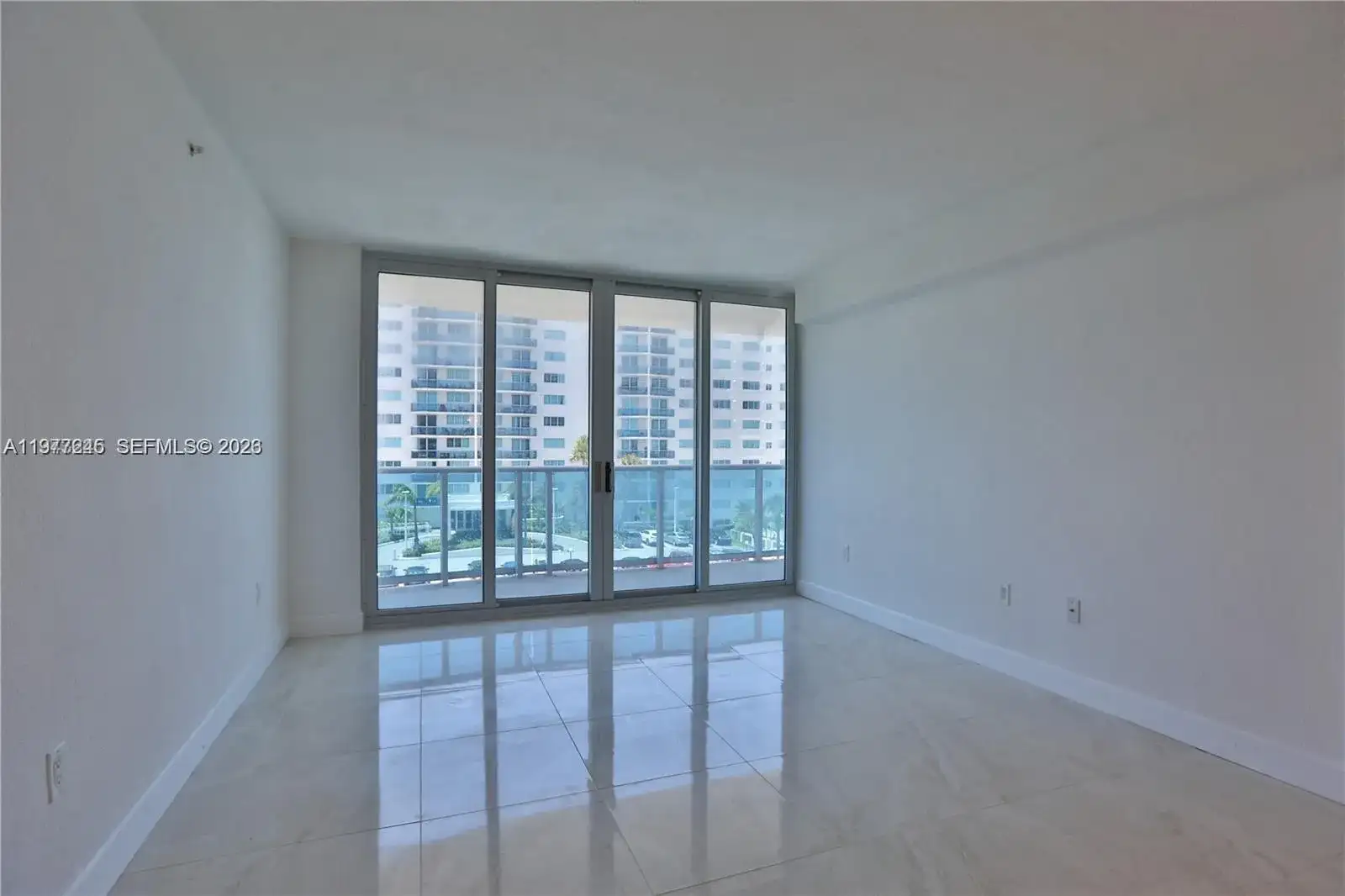 7501 E Treasure Dr # 4K, North Bay Village FL 33141 photo 5