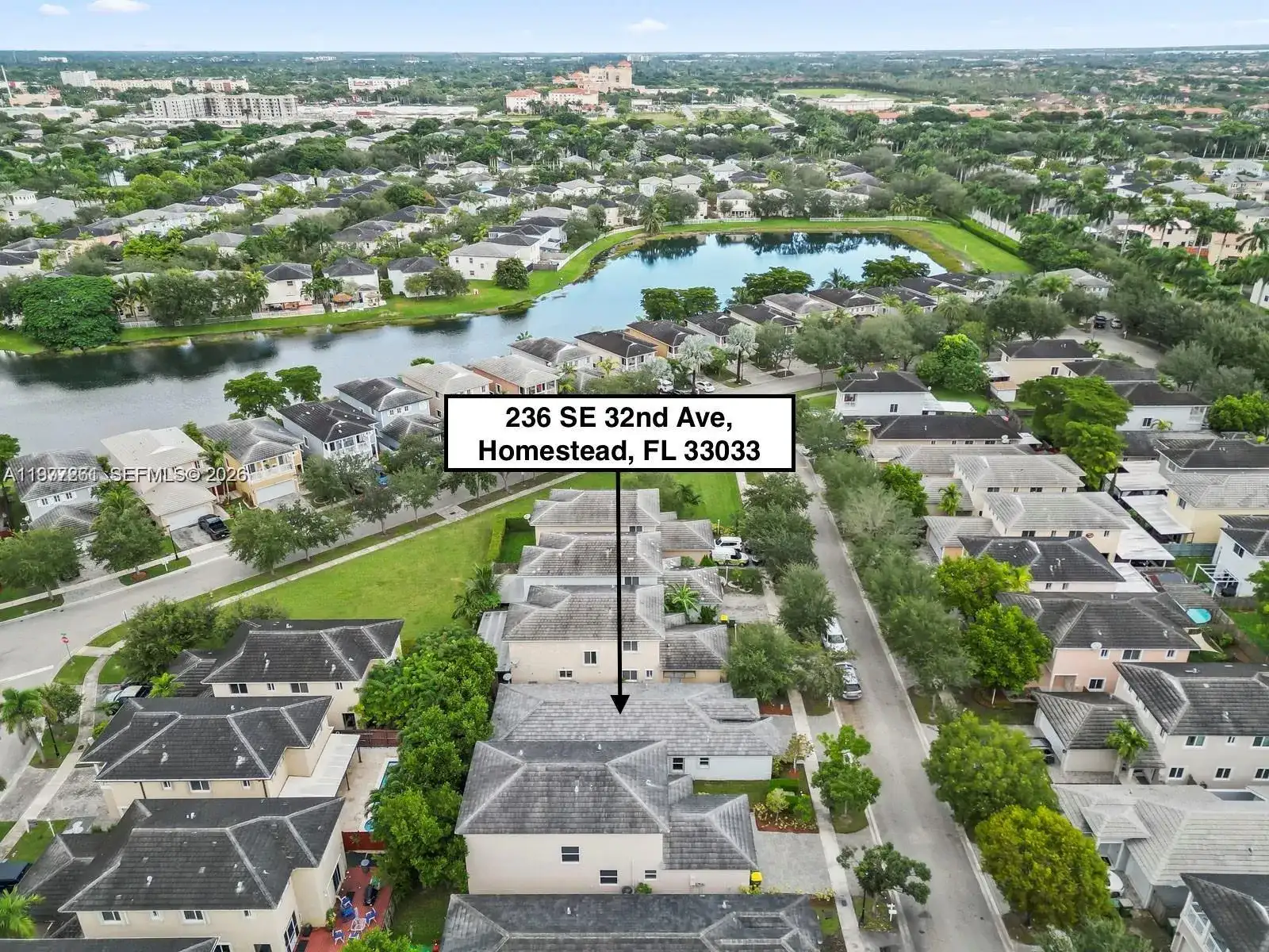 236 SE 32nd Ave, Homestead FL 33033 photo 2