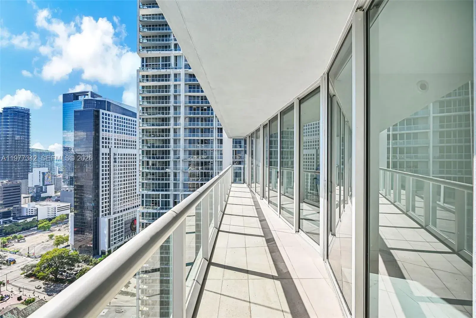 475 Brickell Ave # 3113, Miami FL 33131