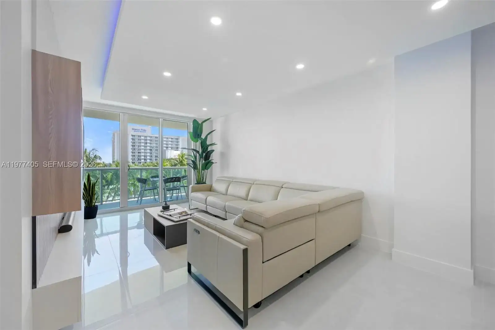 19370 Collins Ave # 507, Sunny Isles Beach FL 33160 photo 3