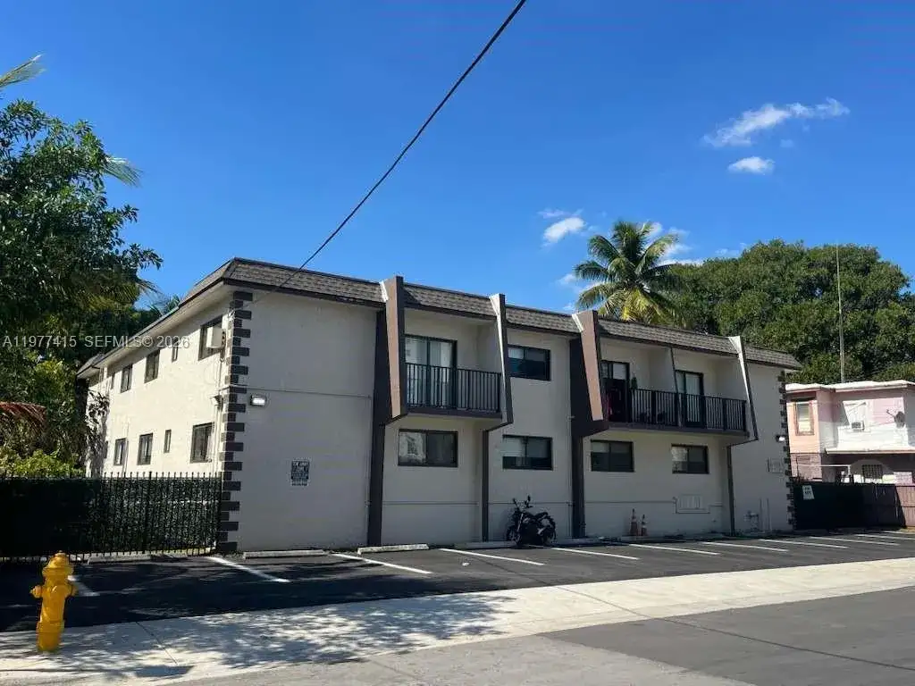 1484 NW 15th Avenue # 3, Miami FL 33125 photo 3