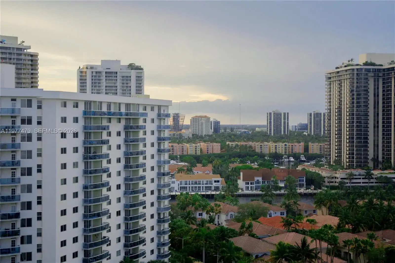 19370 Collins Ave # 1614, Sunny Isles Beach FL 33160 photo 4
