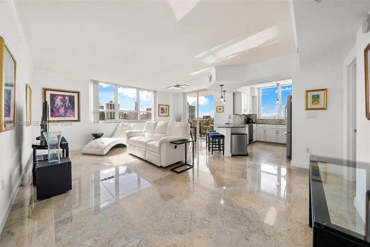 2000 N Bayshore Dr # 1502, Miami FL 33137