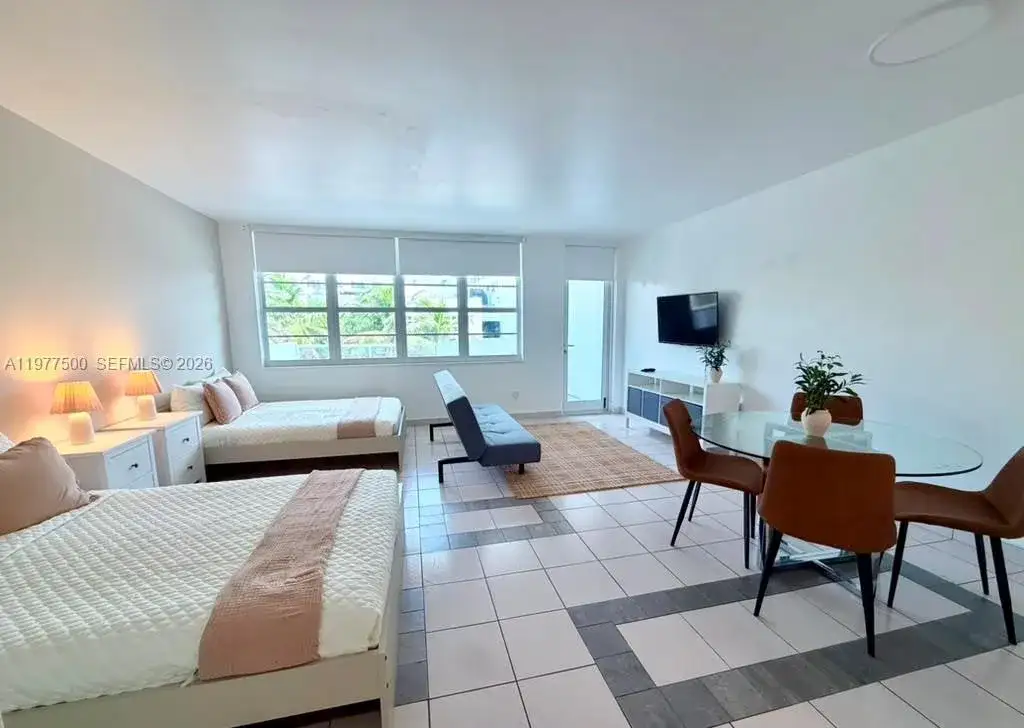 100 Lincoln Rd # 304, Miami Beach FL 33139 photo 2