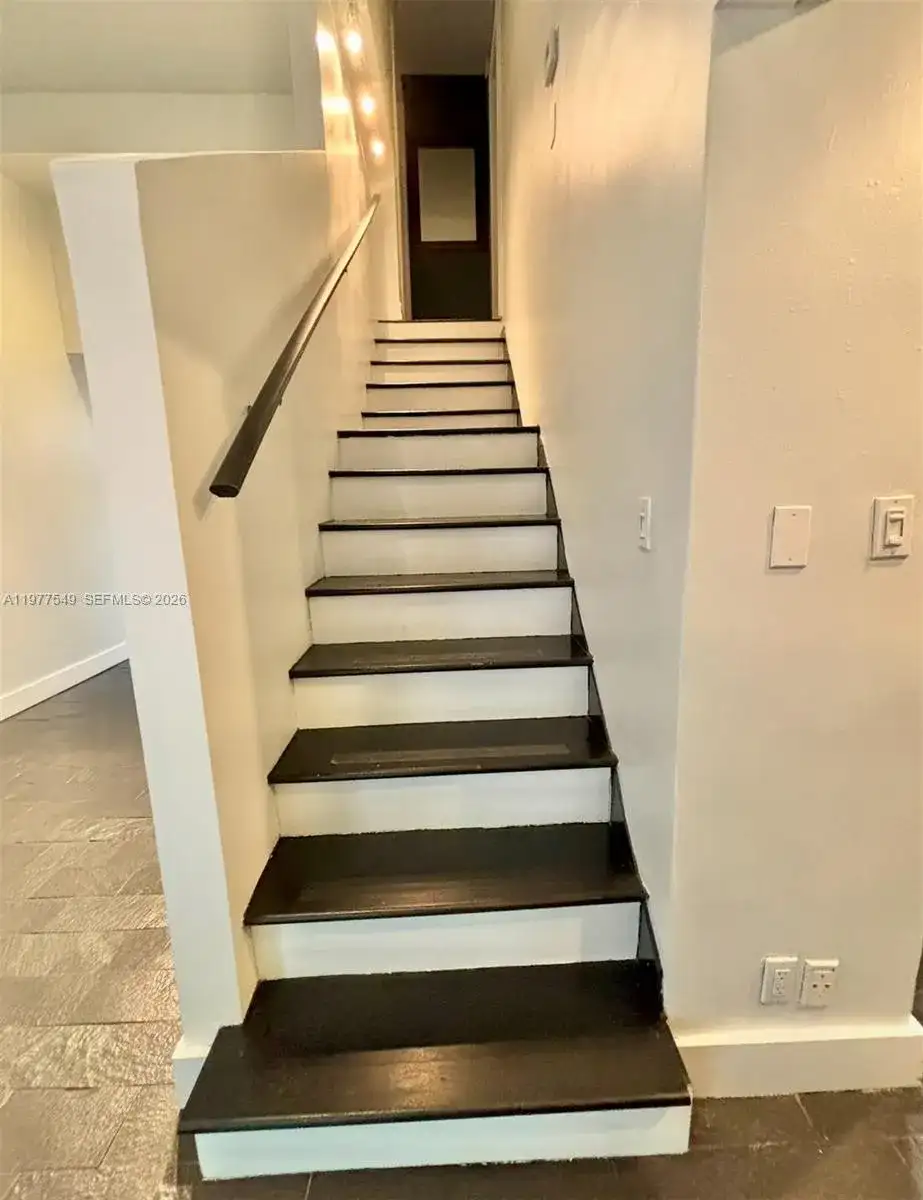 2666 Tigertail Ave # 114, Miami FL 33133 photo 3