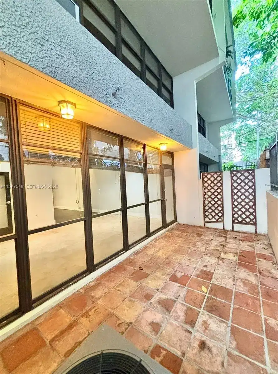 2666 Tigertail Ave # 114, Miami FL 33133 photo 5