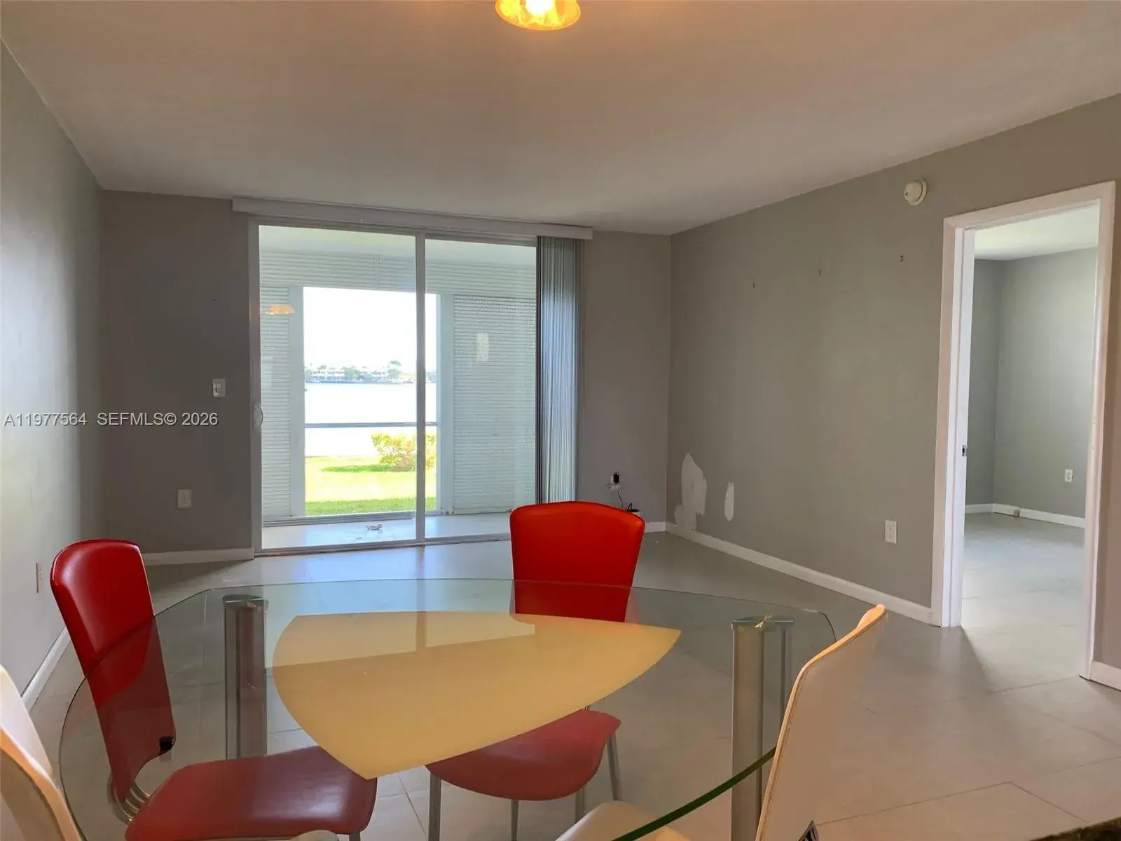 3010 Marcos Dr # R105, Aventura FL 33160