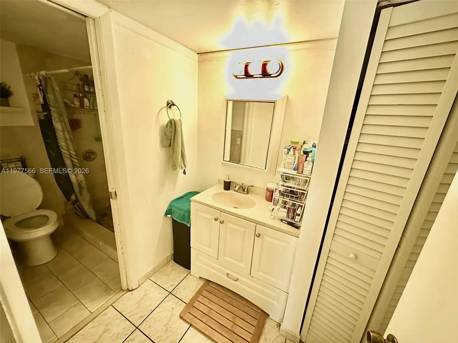 5501 NW 7th St # E305, Miami FL 33126 photo 5