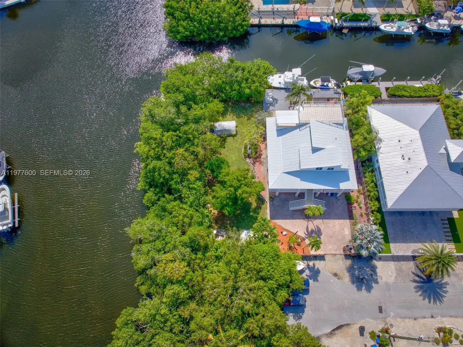 894 Ellen Dr, Key Largo FL 33037 photo 4