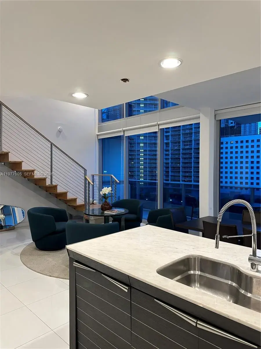 200 S Biscayne Boulevard Way # 703, Miami FL 33131