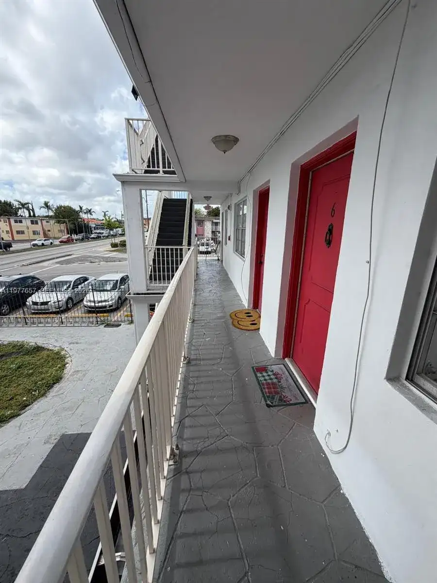 3211 W Flagler St # 9, Miami FL 33135 photo 2