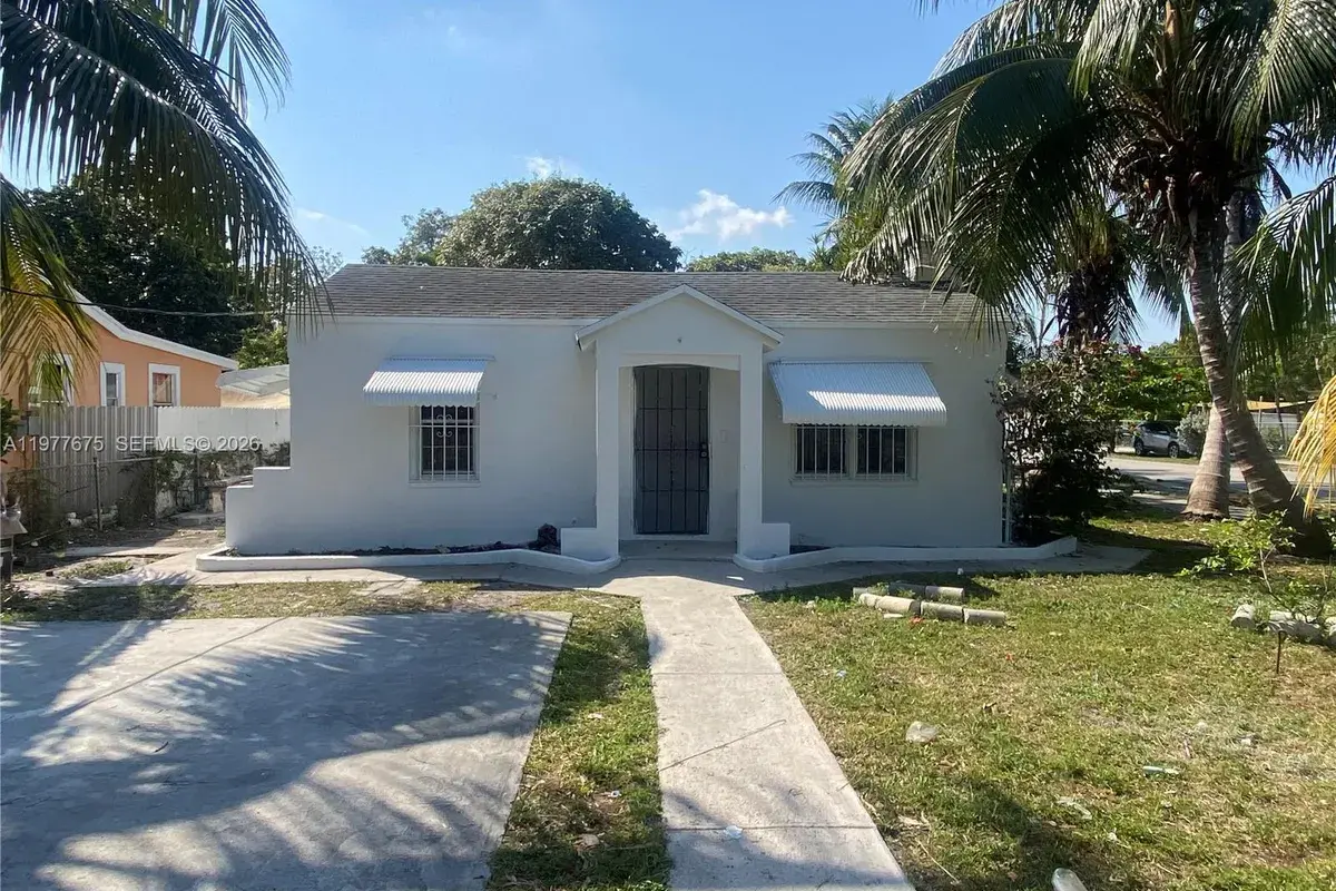 894 NW 108th St # 1, Miami FL 33168