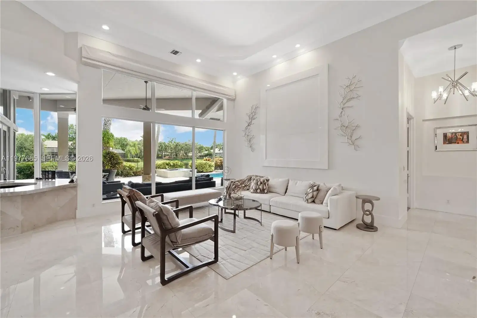 2458 Provence Ct, Weston FL 33327 photo 4