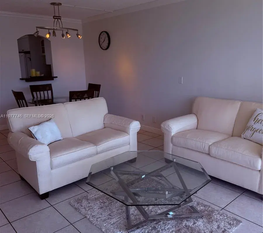 3475 N Country Club Dr # 409, Aventura FL 33180