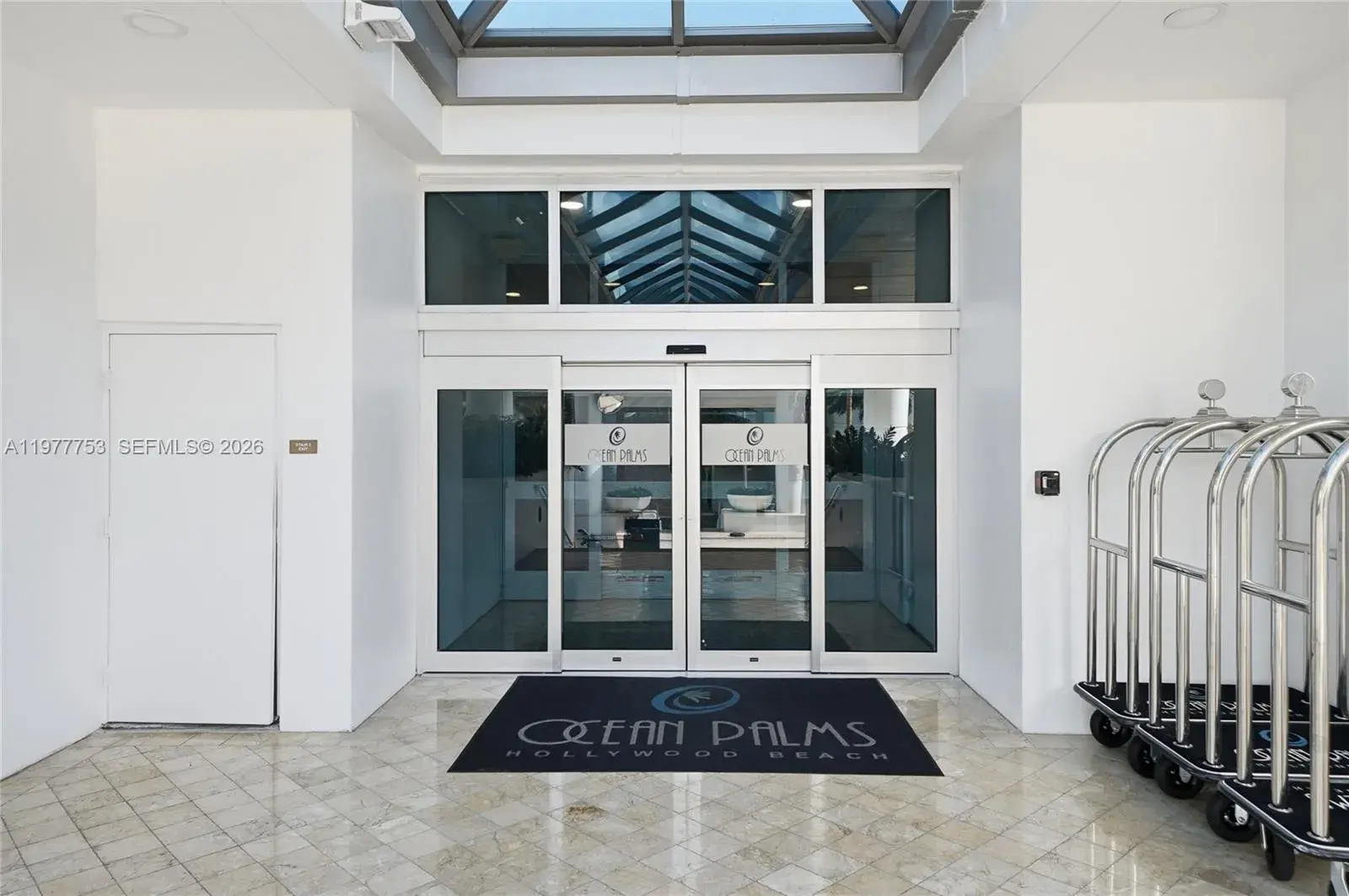3101 S Ocean Dr # 2807, Hollywood FL 33019