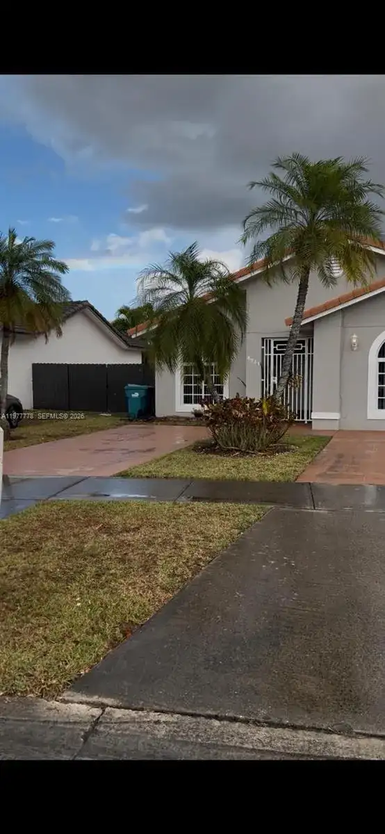 4911 SW 142nd Pl, Miami FL 33175 photo 3