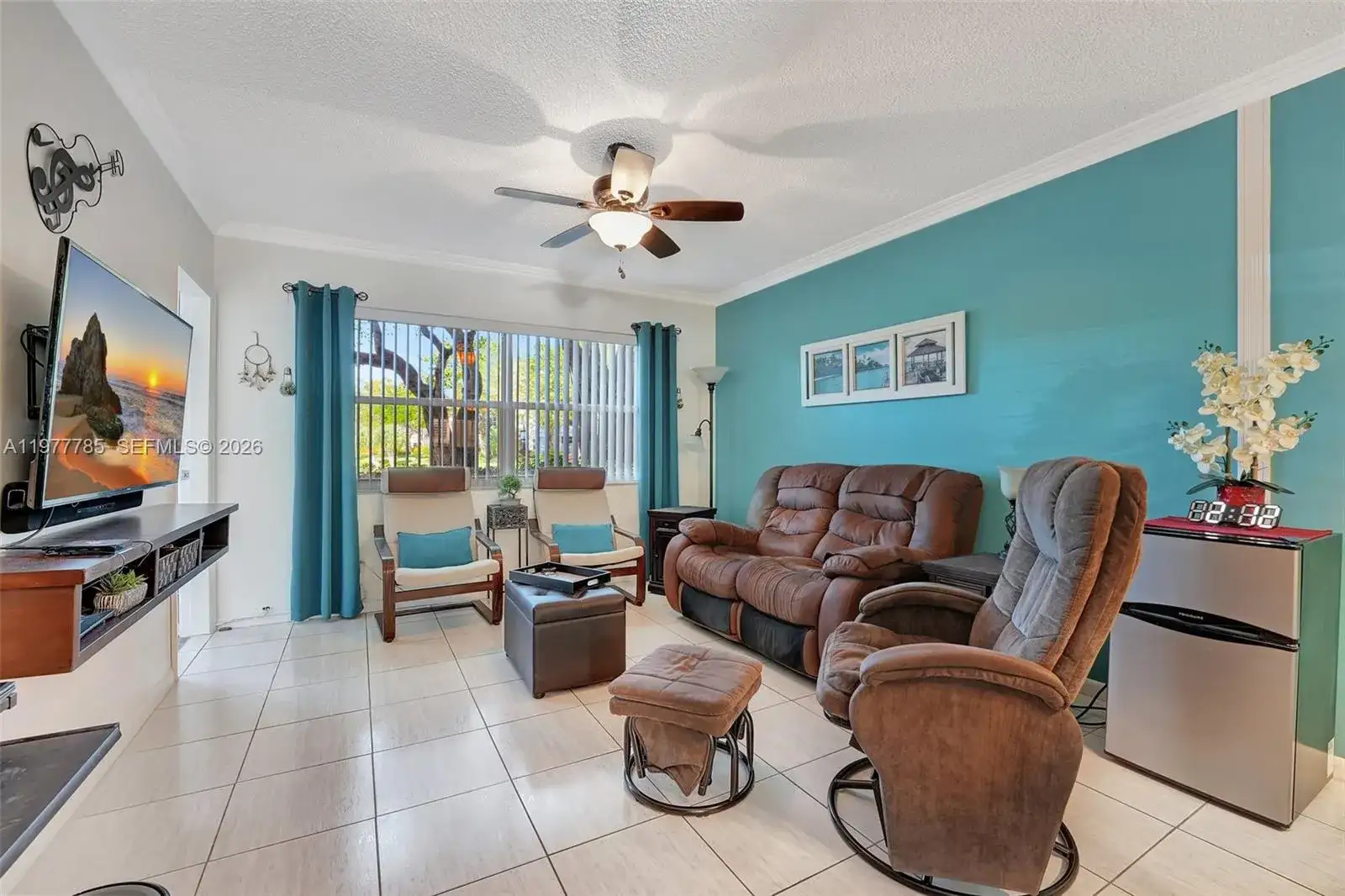 5003 NW 35th St # 408, Lauderdale Lakes FL 33319 photo 3