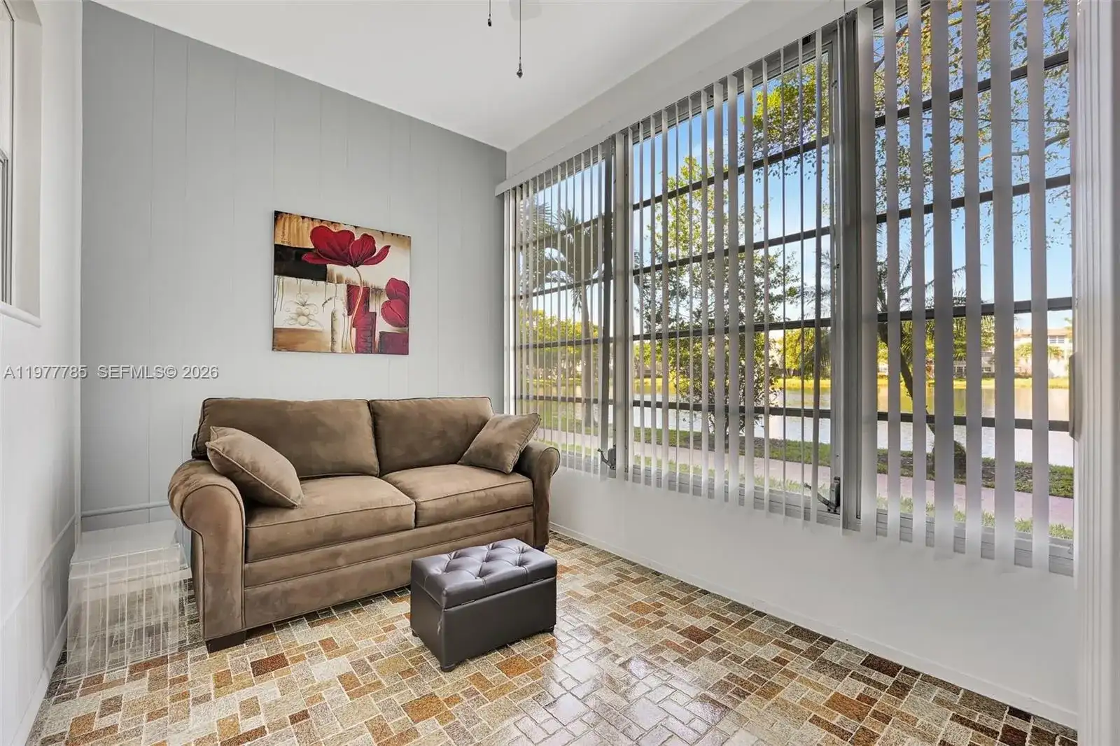 5003 NW 35th St # 408, Lauderdale Lakes FL 33319 photo 4