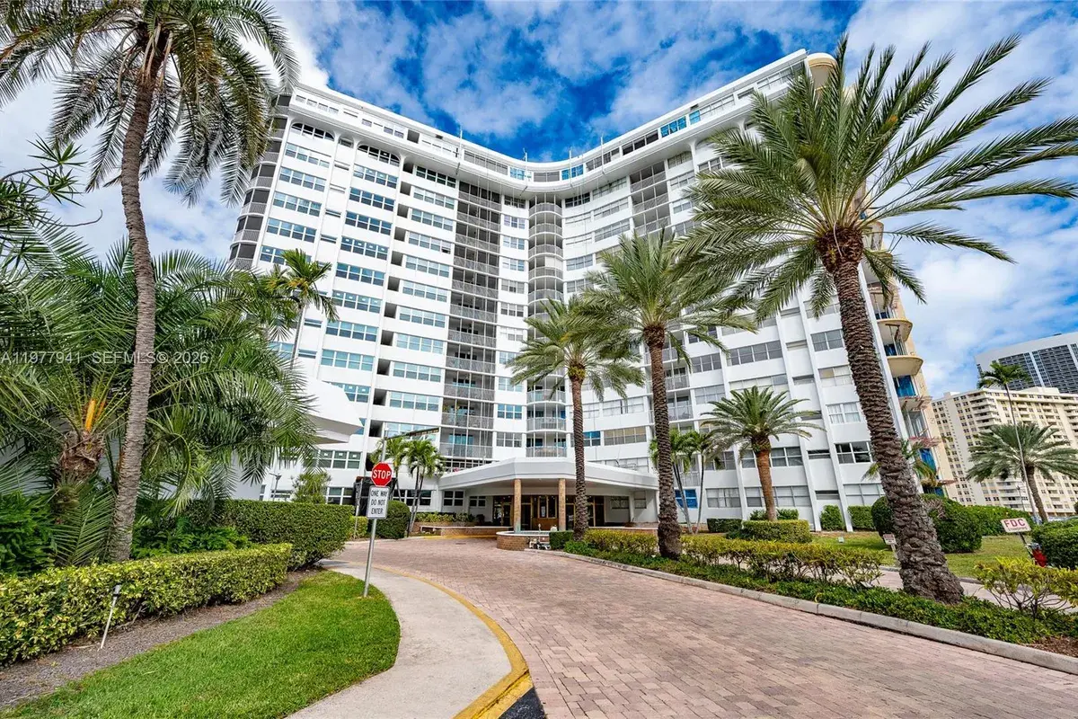 100 Golden Isles Dr # 104, Hallandale Beach FL 33009