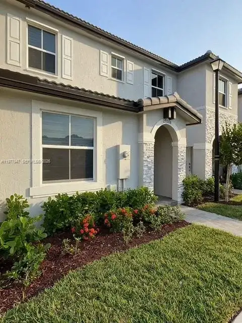 29208 SW 163rd Ct, Homestead FL 33033 photo 2