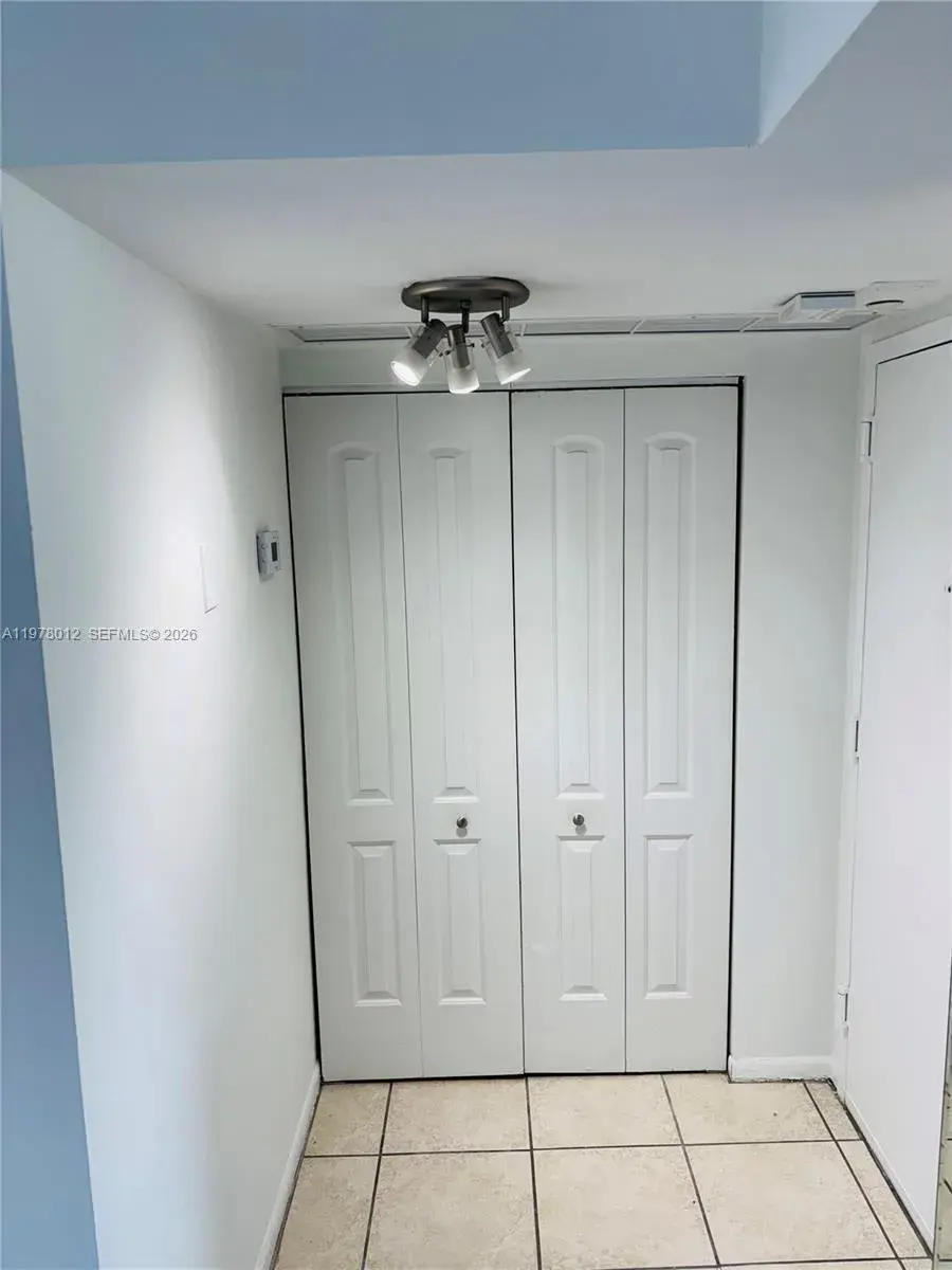 2333 Brickell Ave # 1115, Miami FL 33129