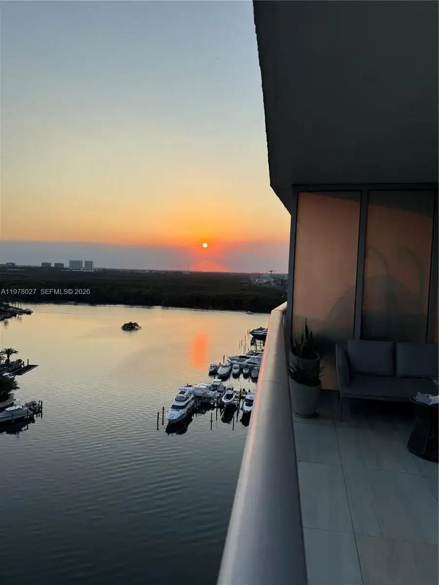330 Sunny Isles Blvd # 1506, Sunny Isles Beach FL 33160 photo 3