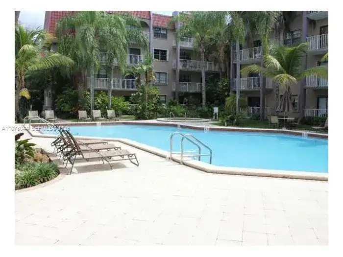 9301 SW 92nd Ave # 207C, Miami FL 33176 photo 3