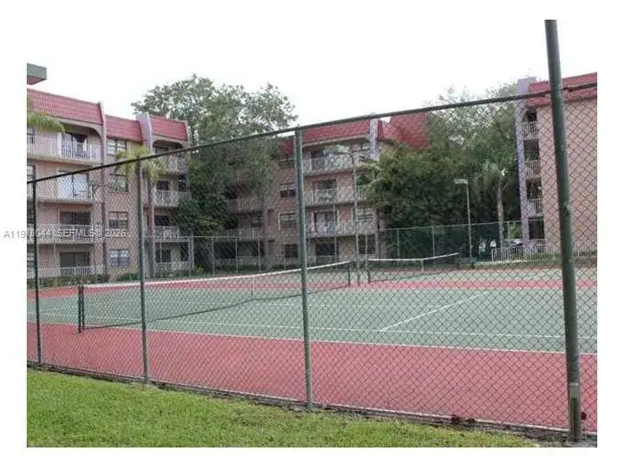 9301 SW 92nd Ave # 207C, Miami FL 33176 photo 4