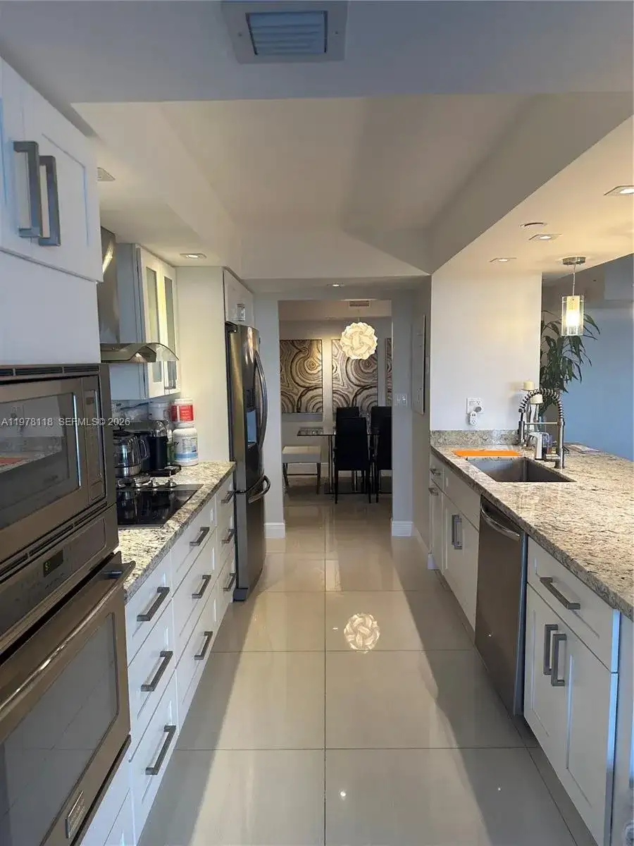 1000 Quayside Ter # 905, Miami FL 33138 photo 5
