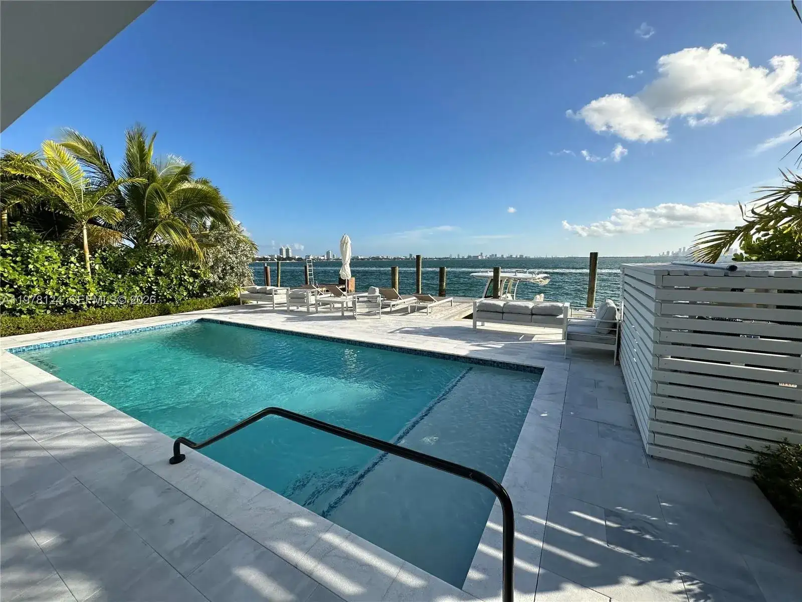 1930 Bay Dr # 4, Miami Beach FL 33141 photo 4