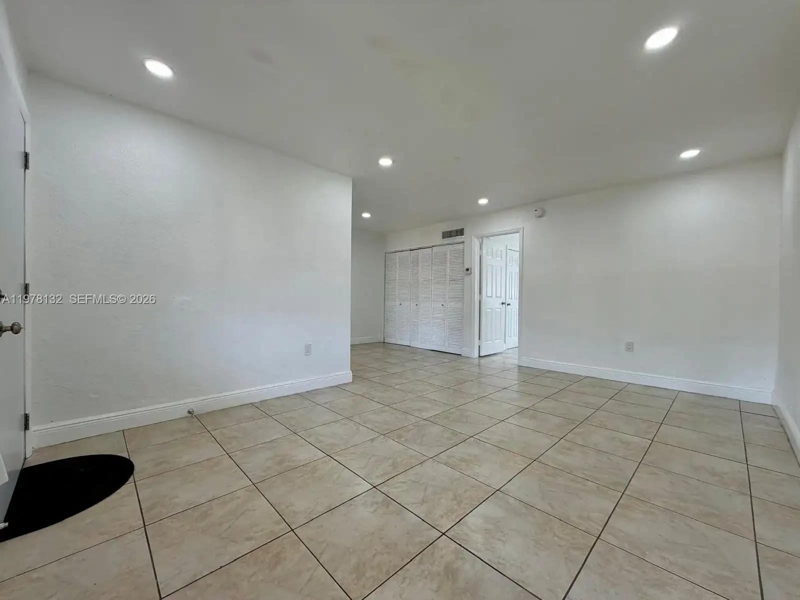 3800 SW 102nd Ave # 203, Miami FL 33165 photo 2