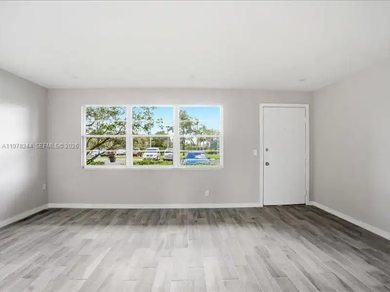 301 SW 135th Ave # 108C, Pembroke Pines FL 33027 photo 4