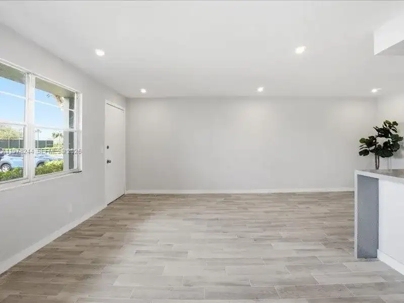 301 SW 135th Ave # 108C, Pembroke Pines FL 33027 photo 5