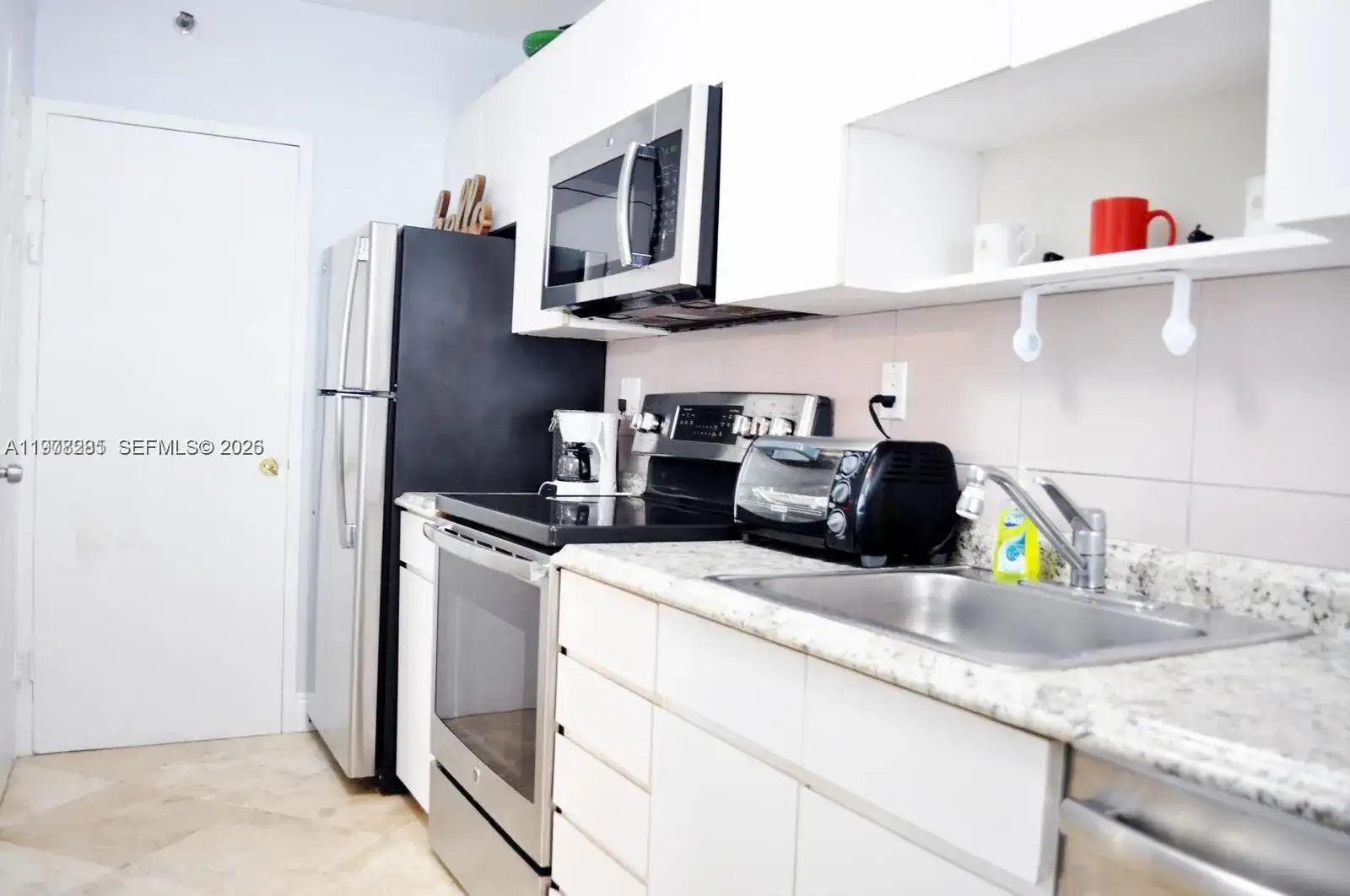100 Lincoln Rd # 728, Miami Beach FL 33139 photo 3