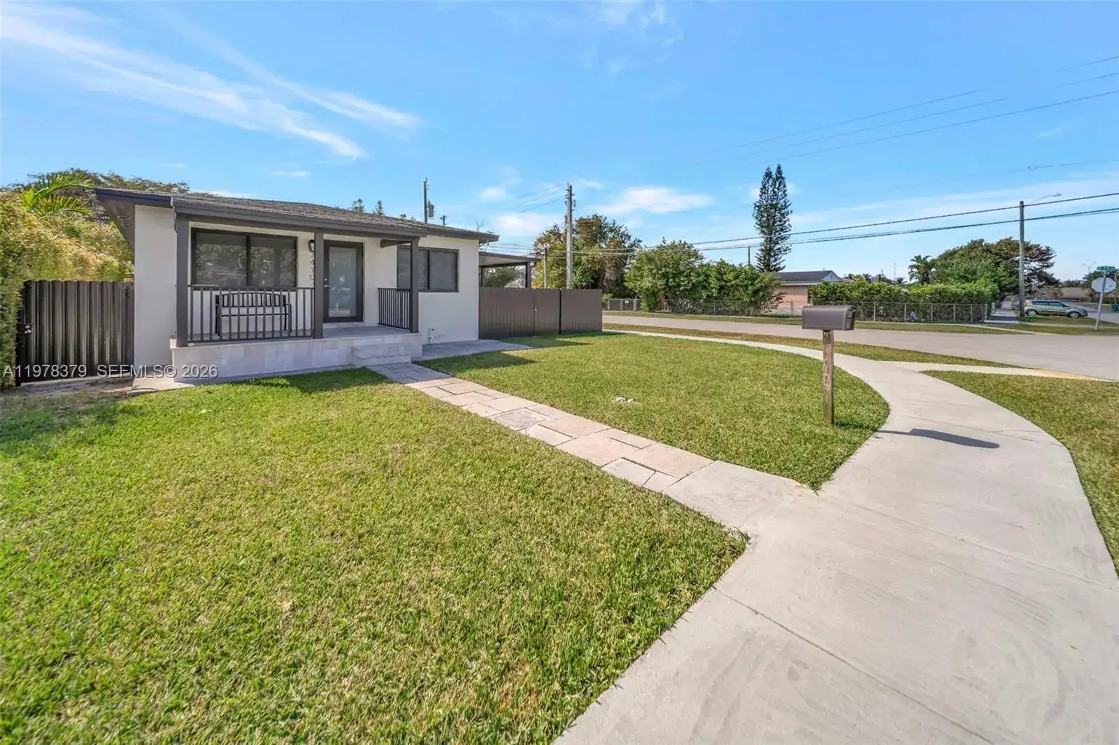 7470 SW 37th St, Miami FL 33155 photo 4
