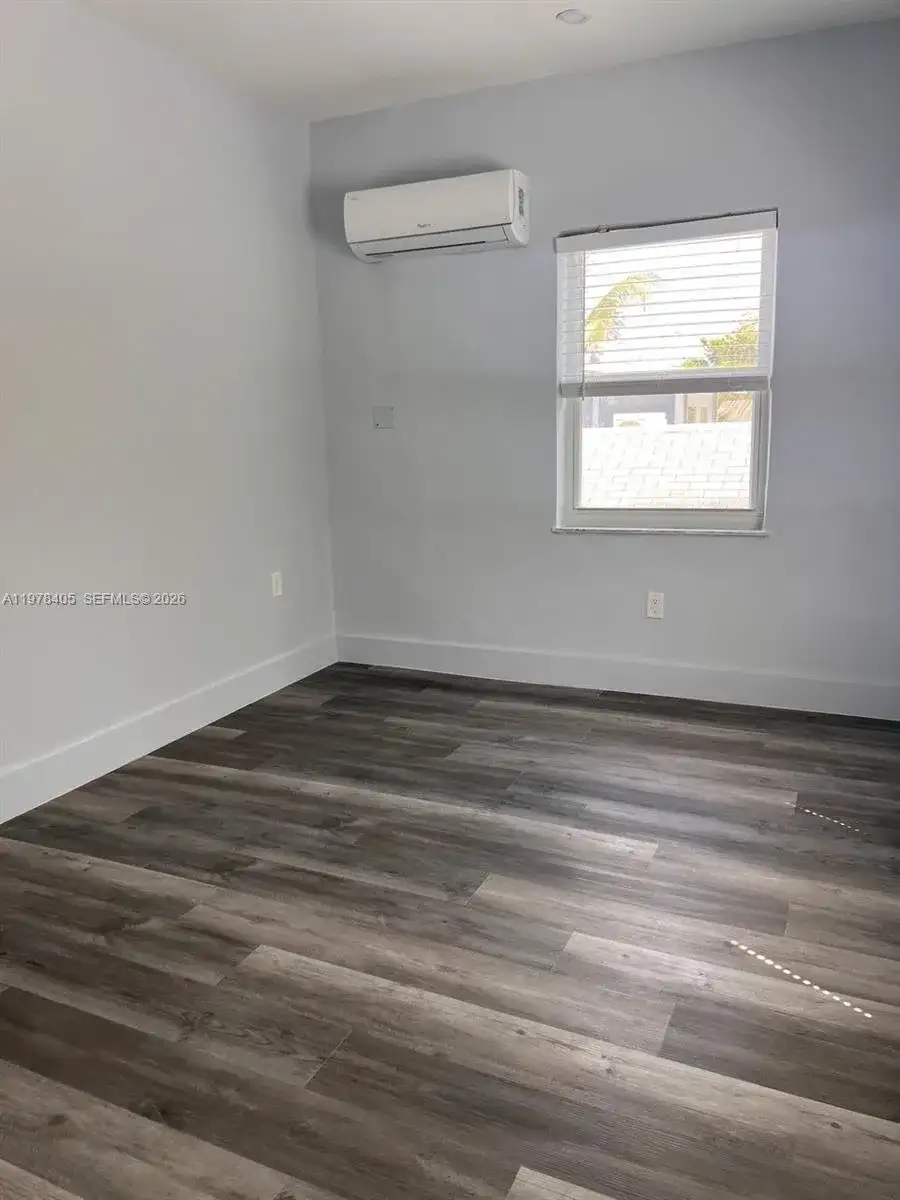 852 SW 13th Ave, Miami FL 33135 photo 5