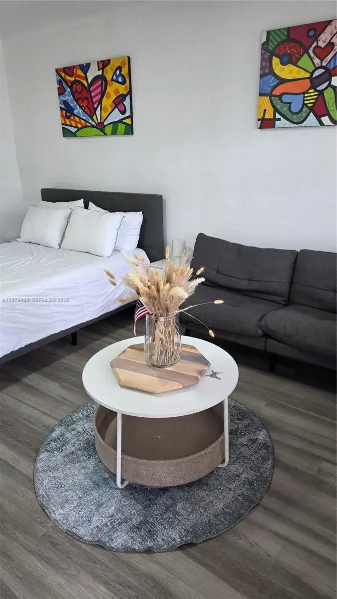 761 Euclid Ave # 4, Miami Beach FL 33139 photo 2