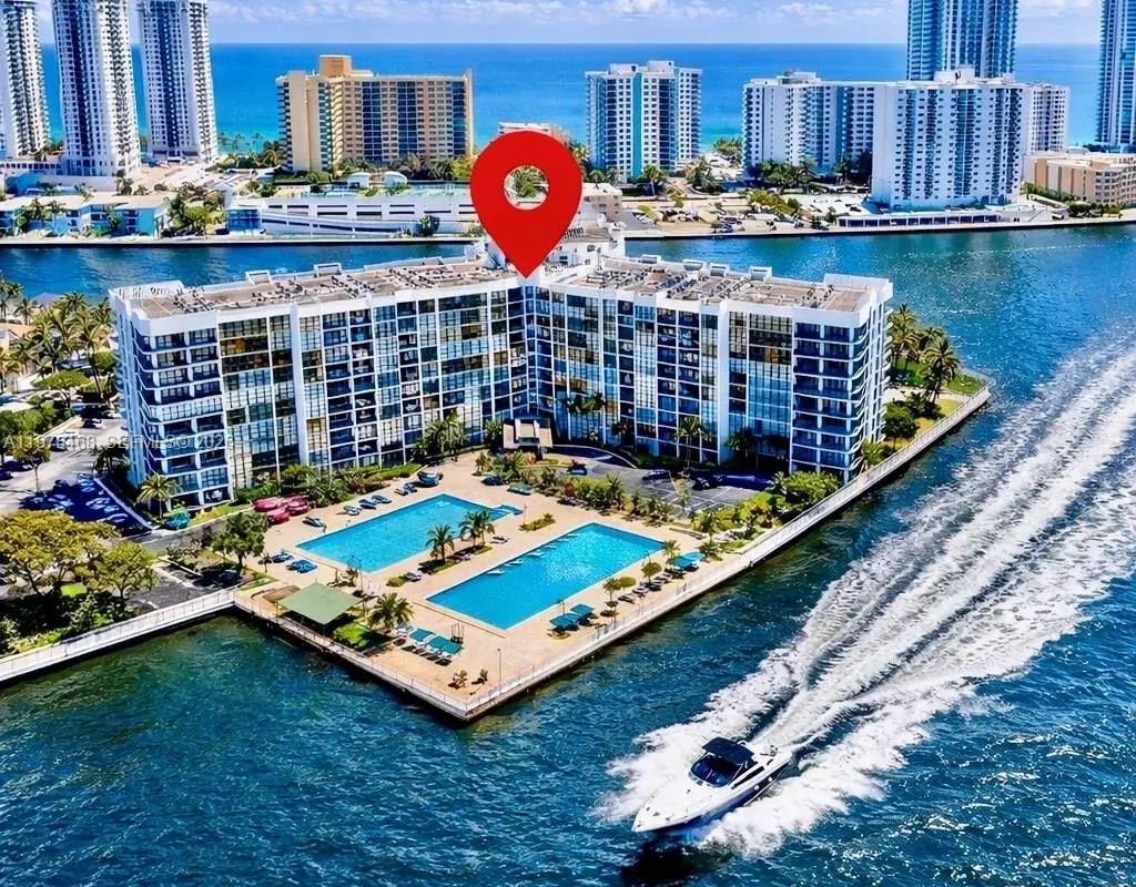 1000 Parkview Dr # 115, Hallandale Beach FL 33009