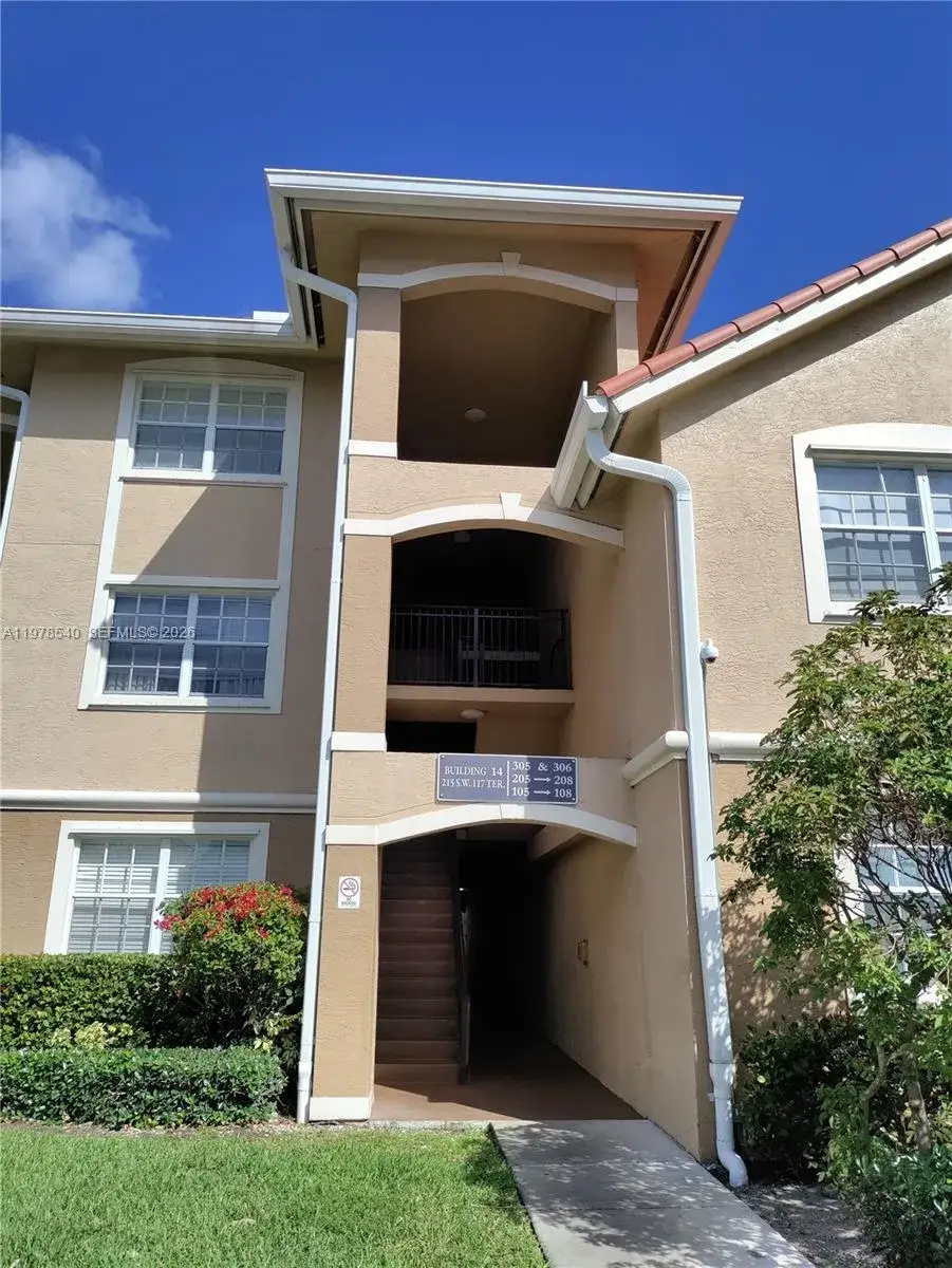 215 SW 117th Ter # 14205, Pembroke Pines FL 33025