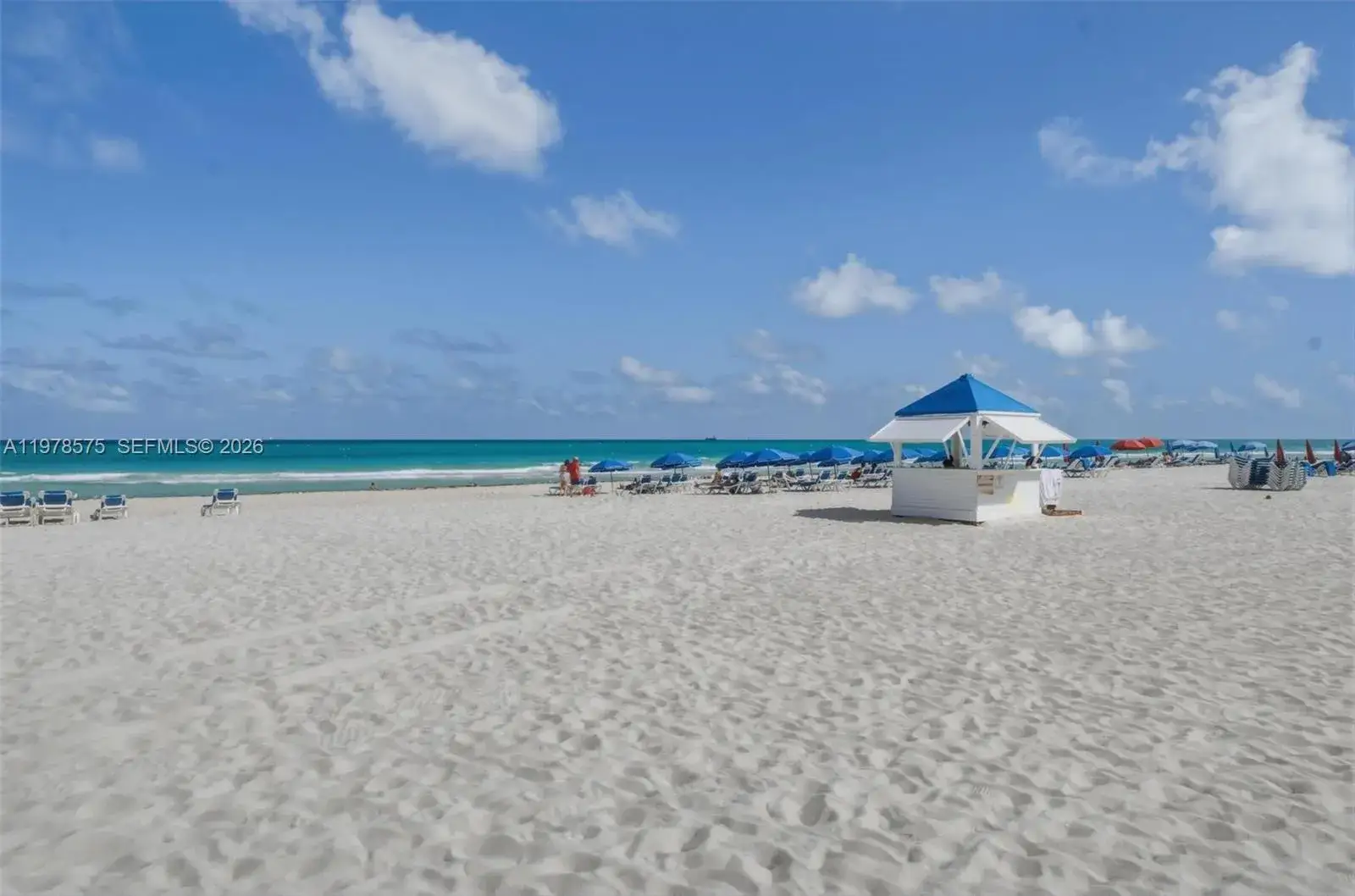 2 bedroom 2 bath Residential for sale at 4301 Collins Ave # 201, Miami Beach FL 33140